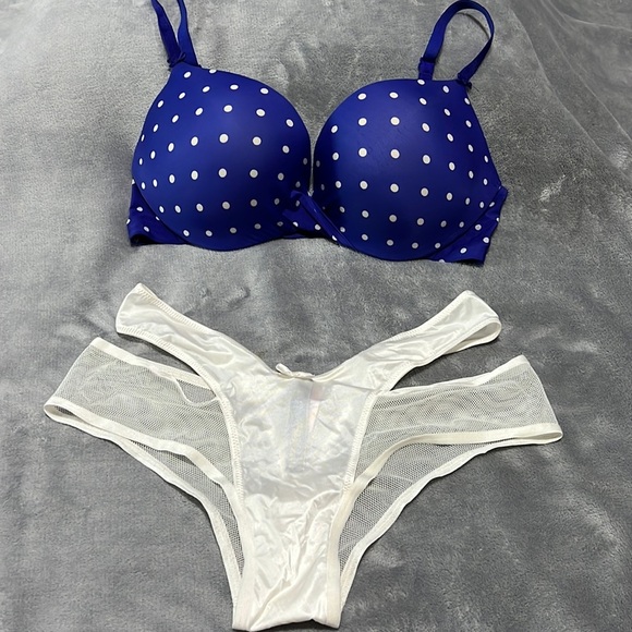 Victorias Secret Blue and White Bra Set - Picture 1 of 8
